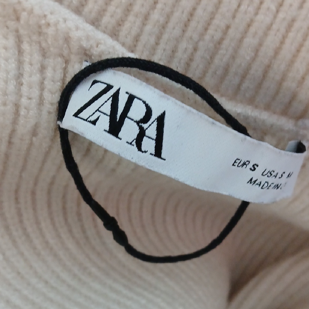 Zara Cream Casual Sweater